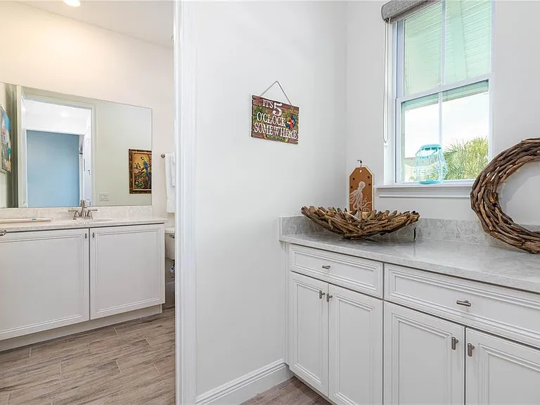 2960 On The Rocks Point — Photo 8