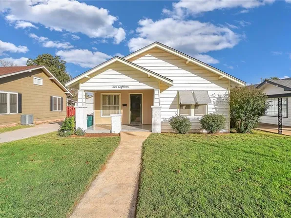 518 S Pennsylvania Ave, Mangum, OK 73554