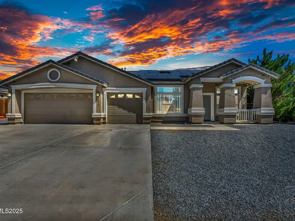 1048 Brierwood Ln, Fernley, NV 89408