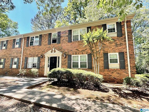 2nd image of 2048 Montreat Cir APT C