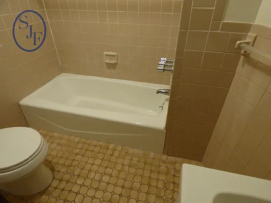 Rented by Suzanne J. Forrester Real Estate Brokerage LLC | media 28