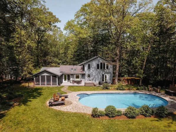52 Meher Circle, Woodstock, NY 12498