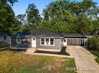 5085 Gay St, Norton Shores, MI