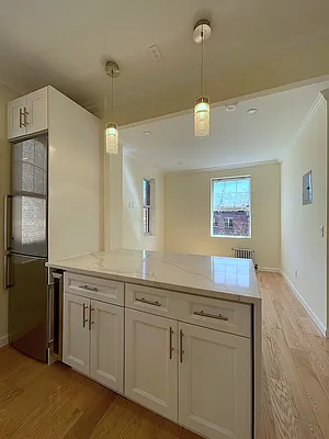 Rented by Compass | media 17