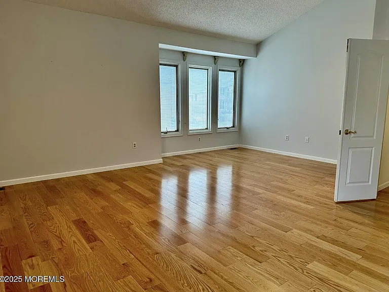 166 La Quinta Ct — Photo 12