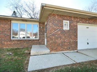 1597 Sheffield Ct, Elgin, IL 60123