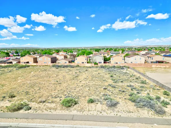 86th St SW, Albuquerque, NM 87121