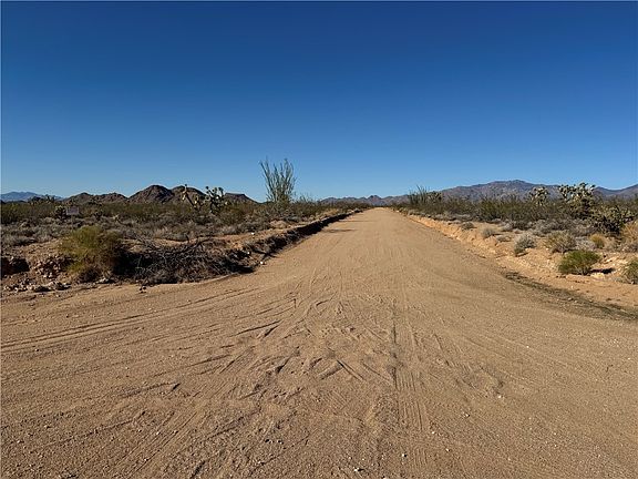 5th image of 24203004 S Sundance Kid Rd