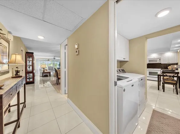 804 Cypress Grove Lane #302, Pompano Beach, FL 33069