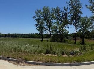 204 Carel Rd, Jefferson City, MO 65109