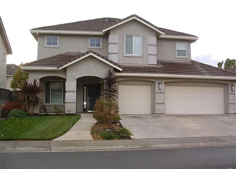2521 Marta Bella Way photo 1