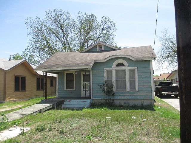 1st image of 1610 Hays St