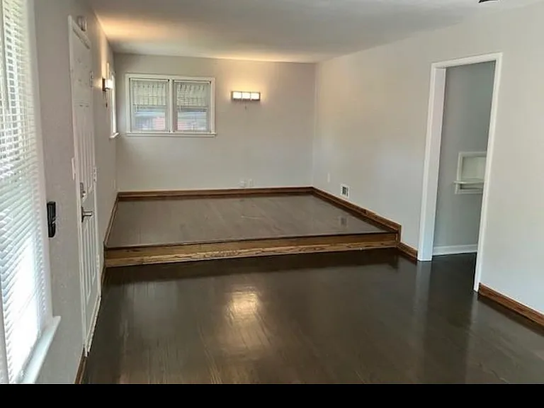 1312 N 11th St — Photo 5