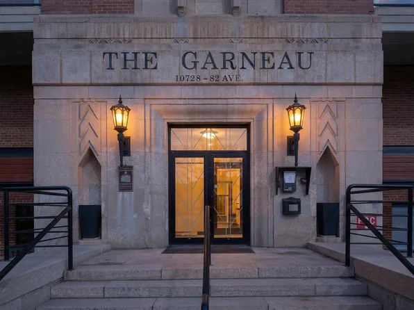 10728 82nd Ave NW #412, Edmonton, AB T6E 6P5