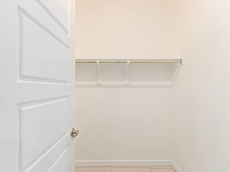 2134 W Harmont Dr — Photo 51
