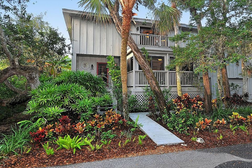 1st image of 1441 Landings Cir #71