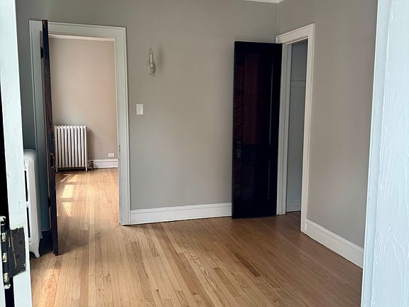 5th image of 5735 N Campbell Ave Unit 2S