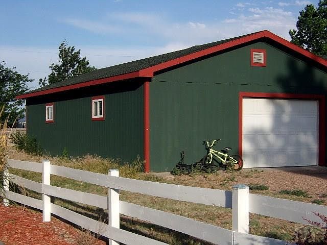 2nd image of 813 Sherman Ave