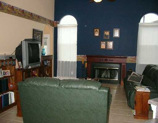 4th image of 4362 Flora Vista Dr
