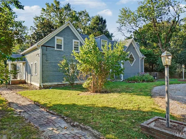 12340 S 40th Dr, Saint Louis, MO 63141