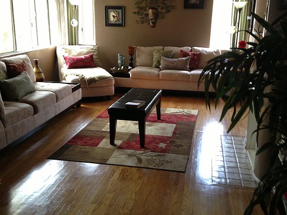 2nd image of 4555 1/2 E Carson St #4555-1/2