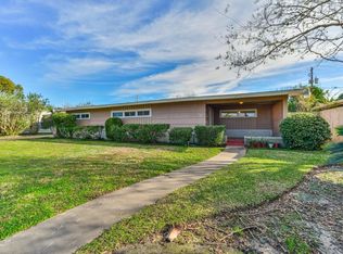 162 San Marino Dr, Galveston, TX 77550