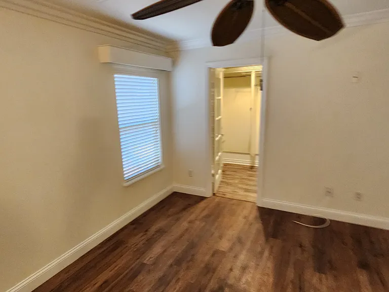 3045 E Newgrove St — Photo 22