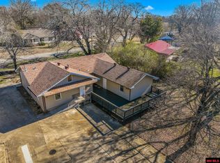 854 Circle Dr, Mountain Home, AR 72653