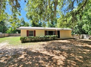 5758 Newberg Ln, Jacksonville, FL 32244
