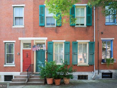 2142 Mount Vernon St, Philadelphia, PA, 19130