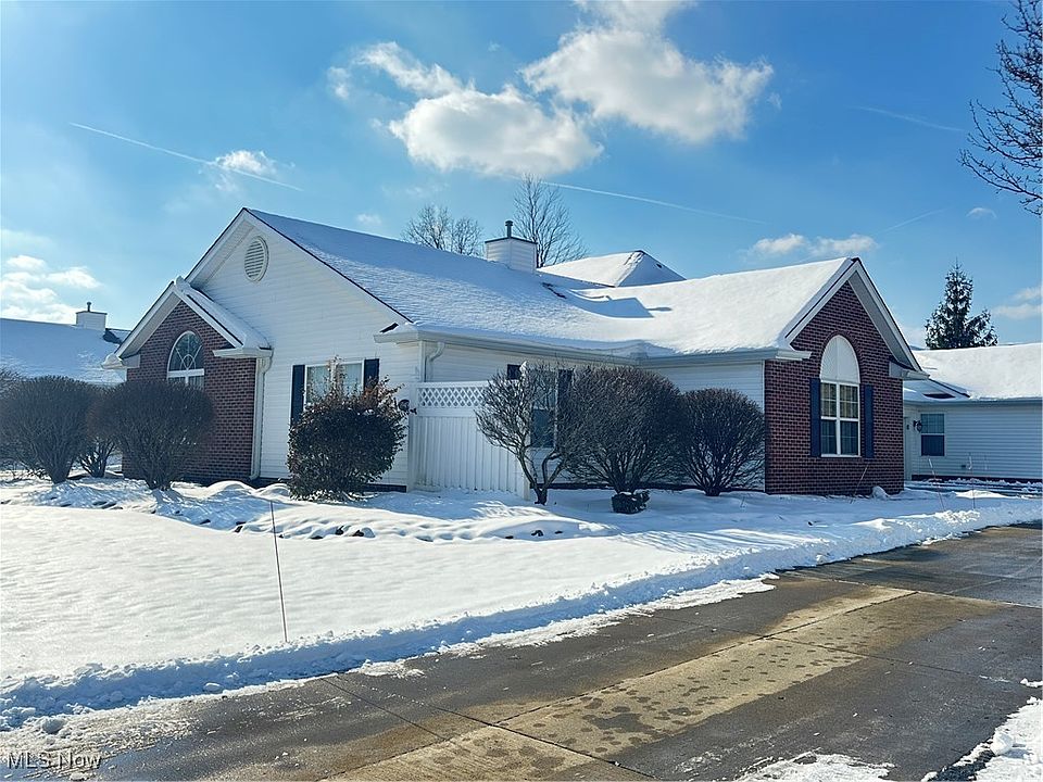 1st image of 1949 Marsh Ln