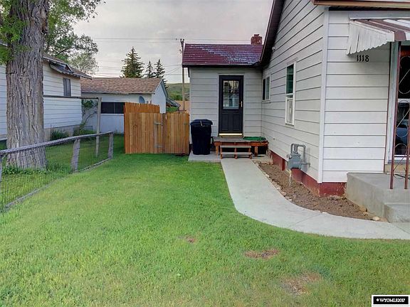 2nd image of 1118 Cedar Ave