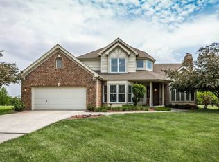 2 2nd Fairway Ct, Belleville, IL 62220