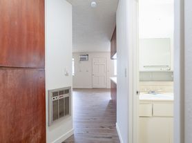 1220 Fairview Dr, Angels Camp, CA