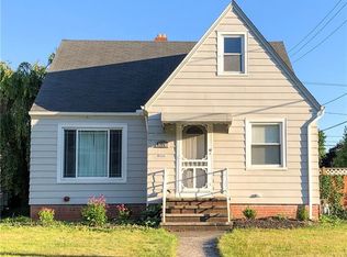 8329 Fernhill Ave, Parma, OH