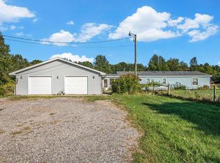 70325 Martin Rd, Edwardsburg, MI 49112