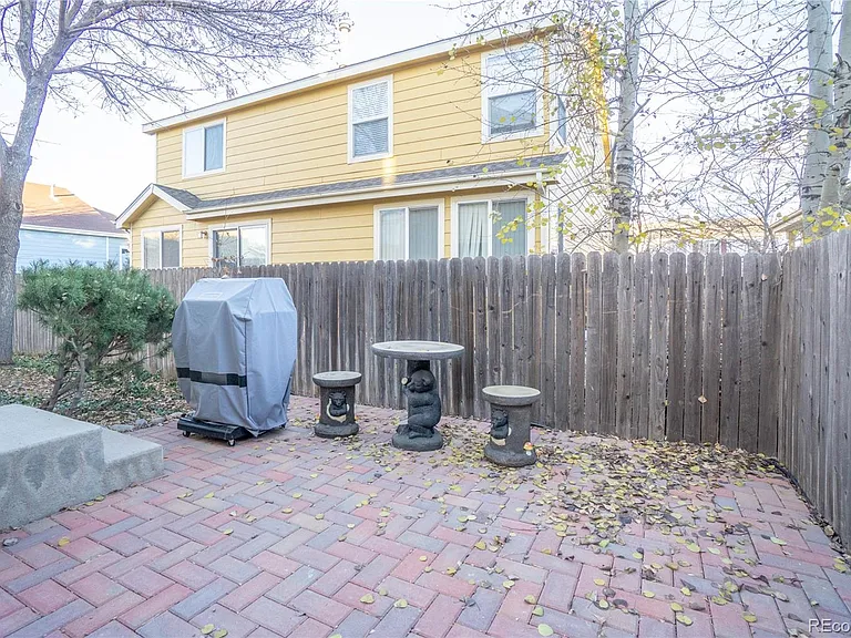 1148 S Boston Ct — Photo 20
