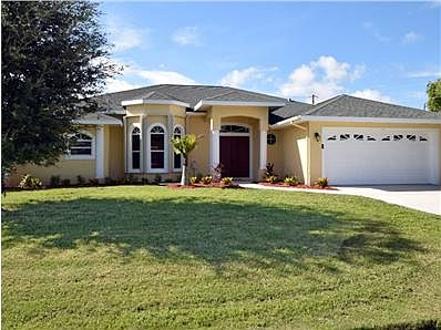 2nd image of 2591 SE Robin Cir