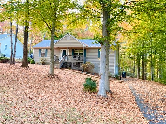 2nd image of 14 Riverwood Ct
