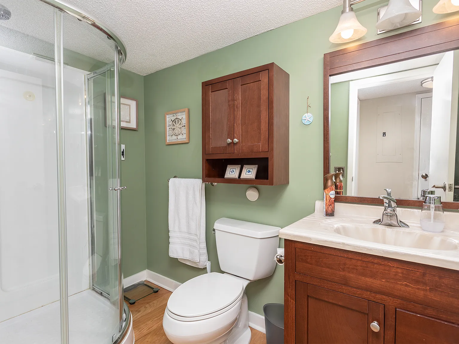 1 bed, 1.5 bath, 900 sqft, $2,100 — Photo 4