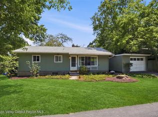 18 Harrington Street, New Paltz, NY 12561