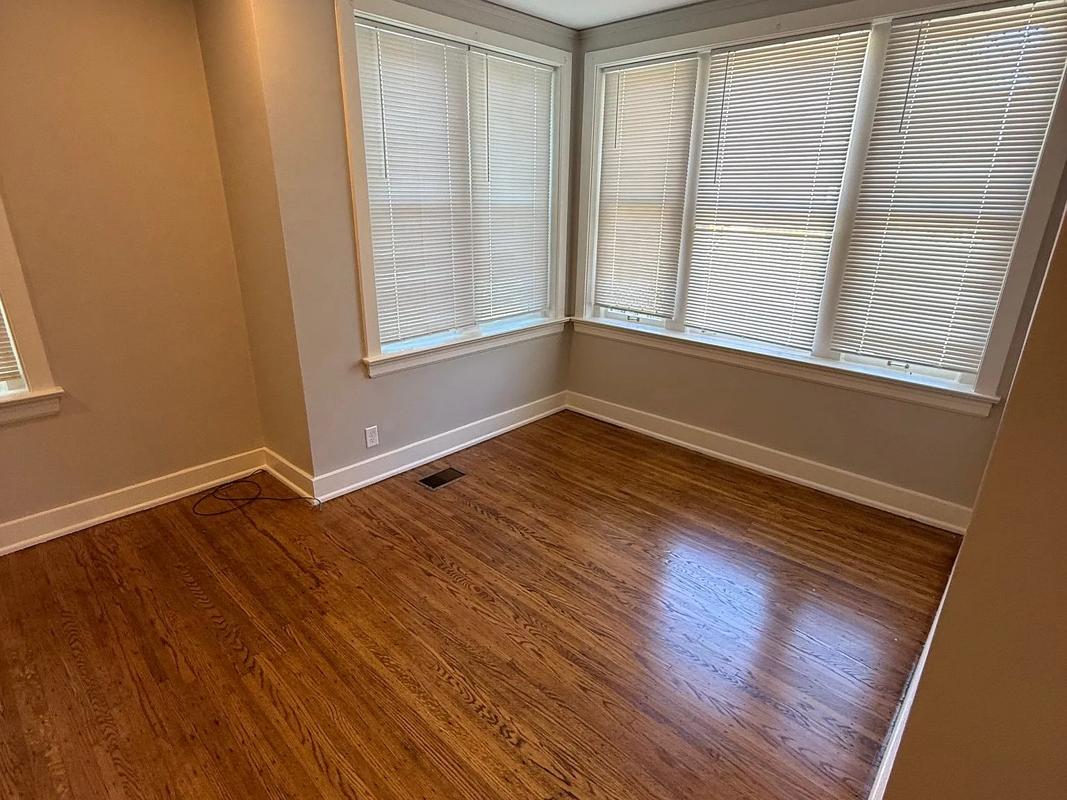 2 bed, 1 bath The Highlands -parkside — Photo 3