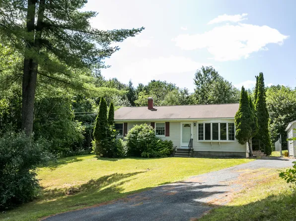 12 Norway Drive, Chelsea, ME 04330