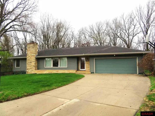 117 Eastwood Dr, Mankato, MN 56001