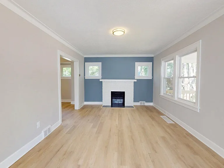 4528 Rainbow Rd — Photo 10
