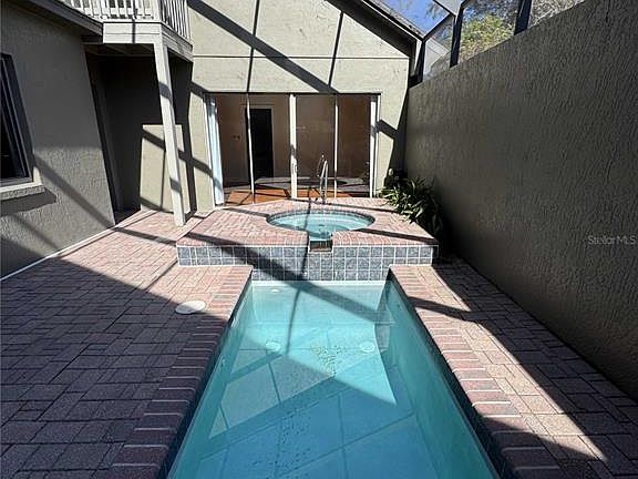 4th image of 1701 SE 28th St