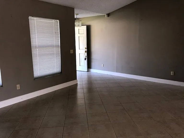 1280 SW Jacqueline Ave — Photo 47