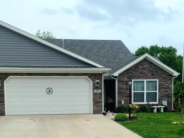 3972 Gussie Ct, Warsaw, IN 46582