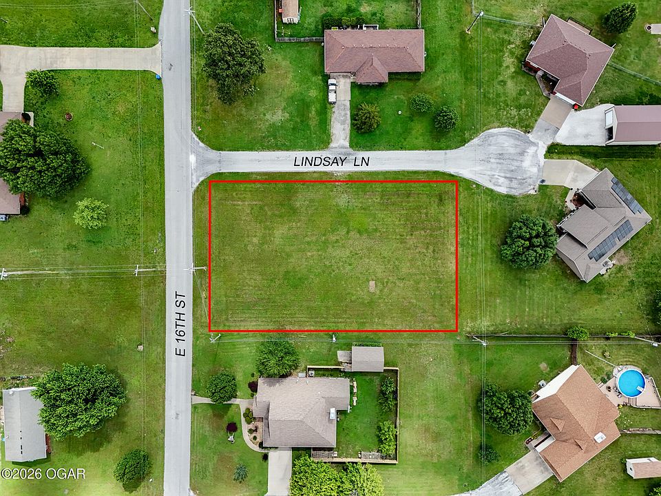 1st image of 1604 Lindsay Ln