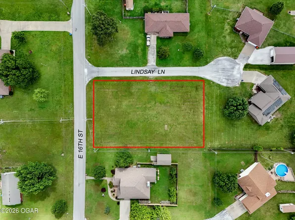 1604 Lindsay Ln, Joplin, MO 64801
